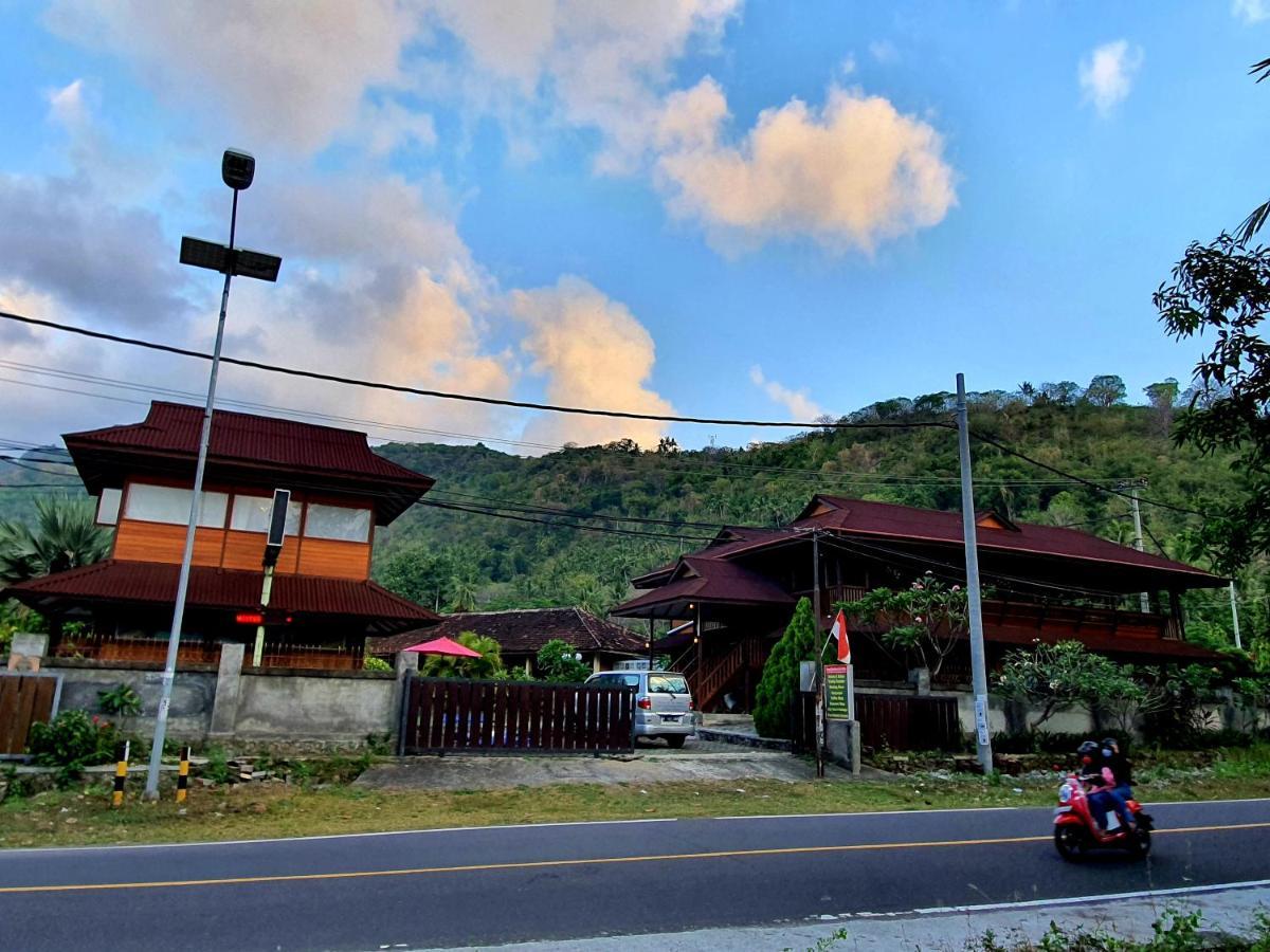 Hotel Besar Bulan Baru - Senggigi Extérieur photo