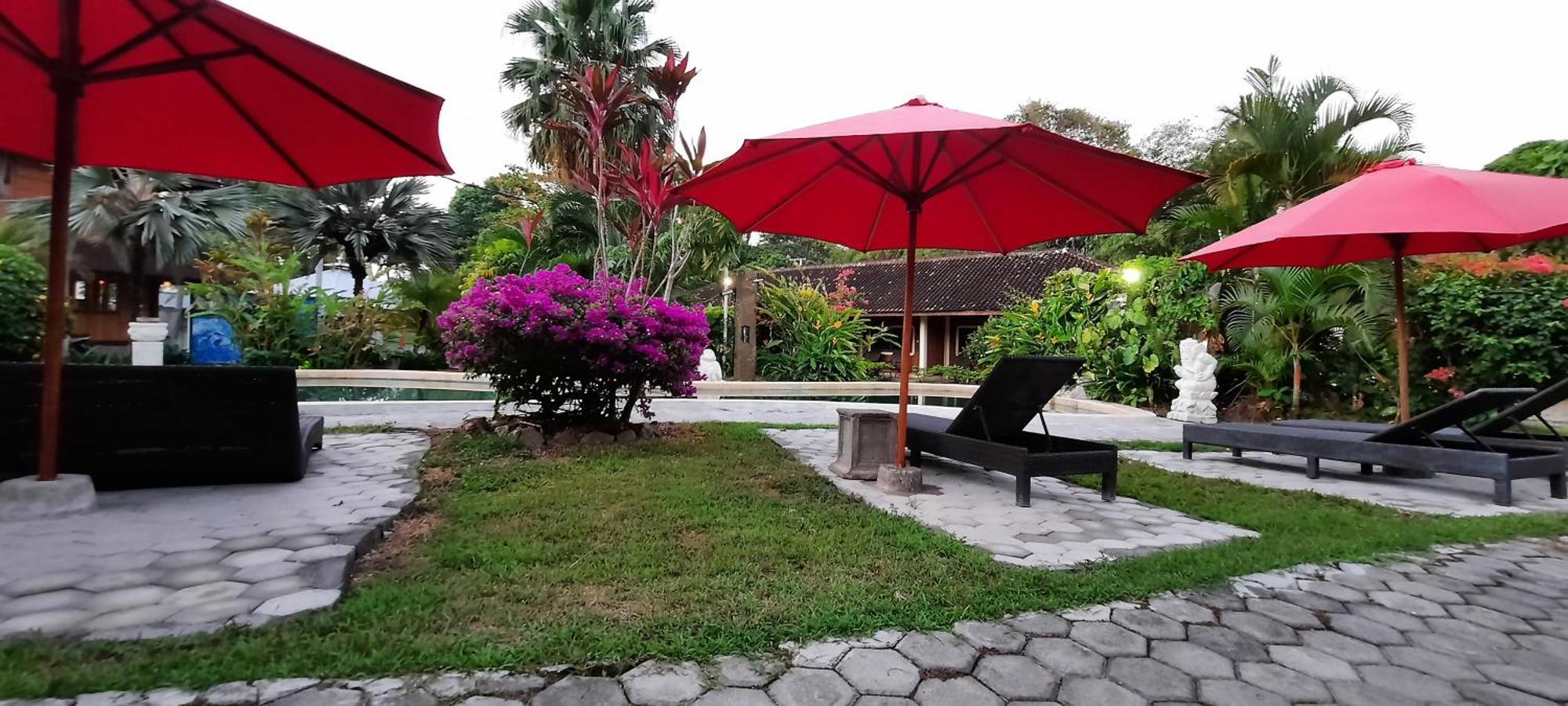 Hotel Besar Bulan Baru - Senggigi Extérieur photo